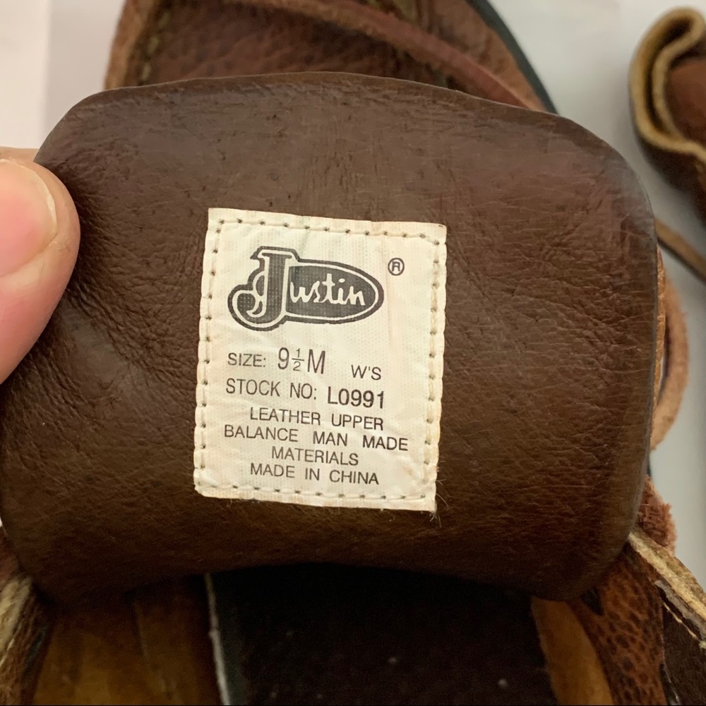 JUSTIN “Chip” Rustic Cowhide Chukka Lace Up Boots - Picture 8 of 8